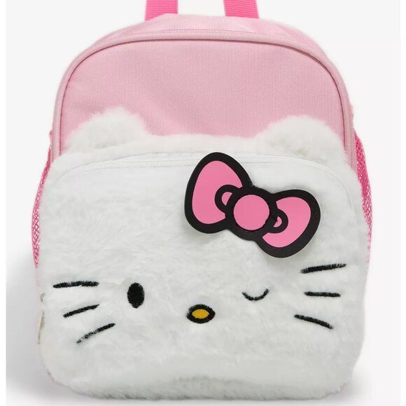 Hello Kitty Fuzzy Face Convertible Lunch Bag - NEW - FREE SHIPPING! - Picture 1 of 4